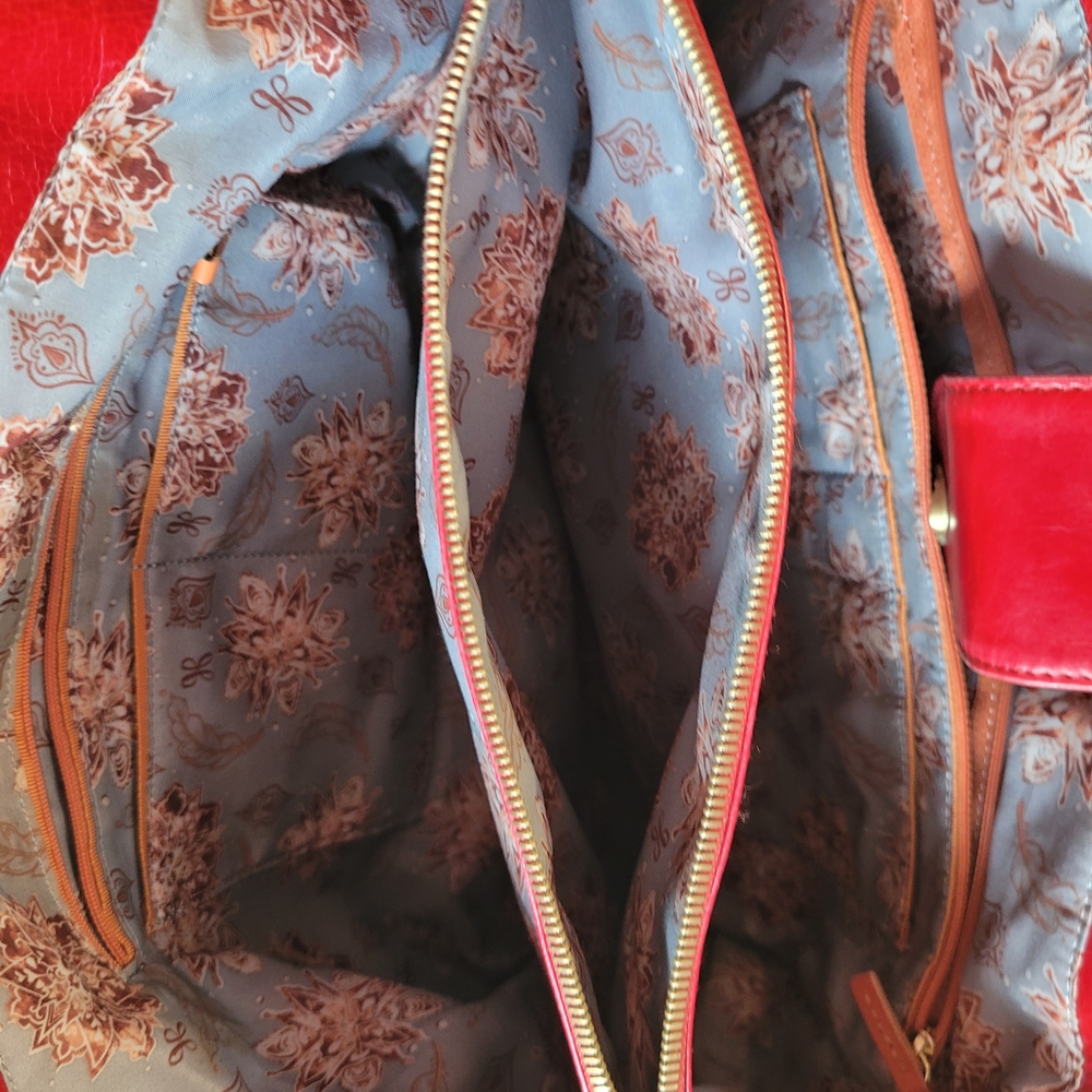 HOBO Red Leather Purse and Wallet - Picture 6 of 13